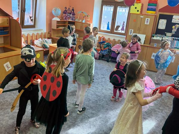 Karneval v MŠ